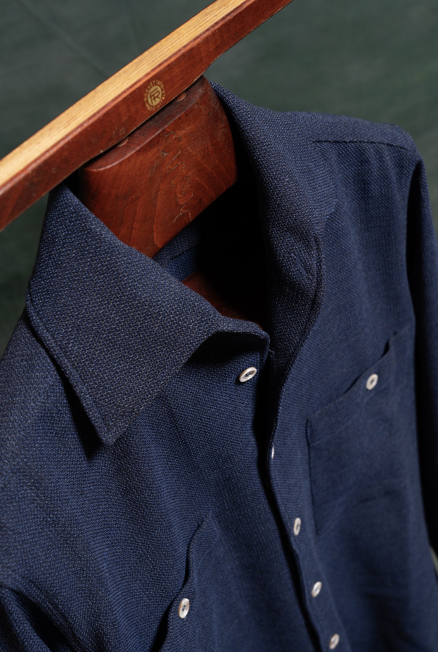 Giacca da uomo Overshirt in jersey di lana blu amisuraduomo sartoria Milano