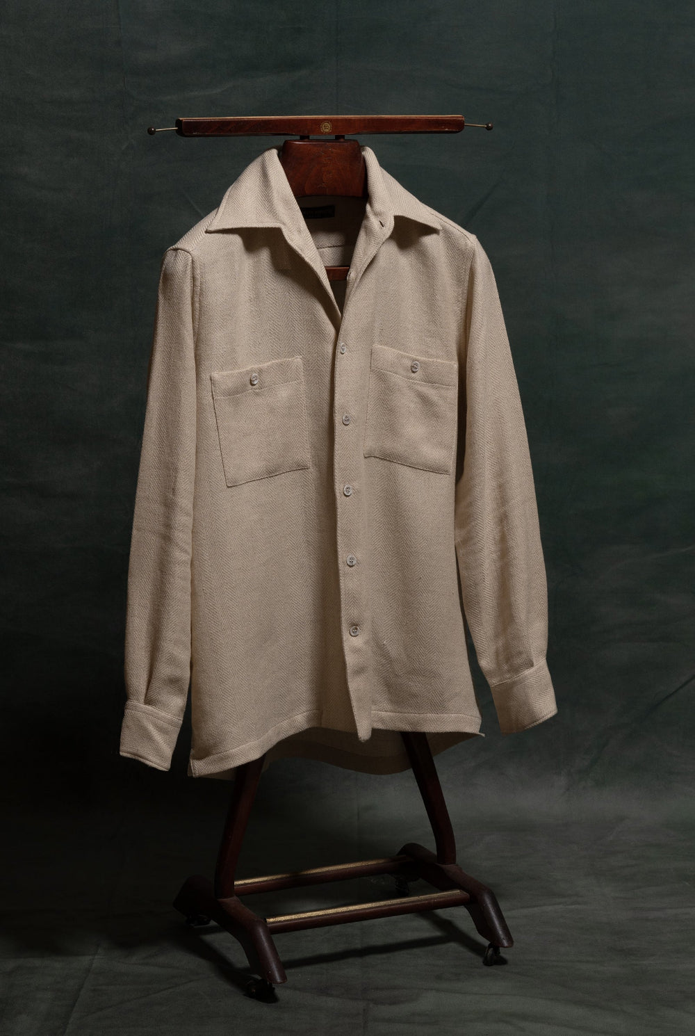 Overshirt in jersey cotone e seta spigato beige Navigli amisuraduomo sartoria Milano