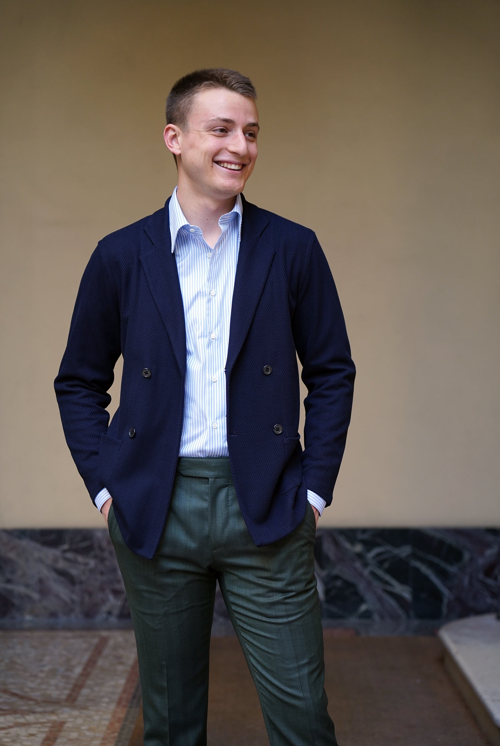 Giacca quattro bottoni blu informale modello Tortona amisuraduomo sartoria Milano